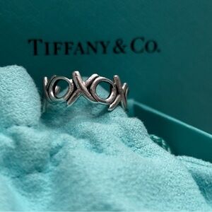 Tiffany & Co. XOXO Paloma Picasso Ring Size 7